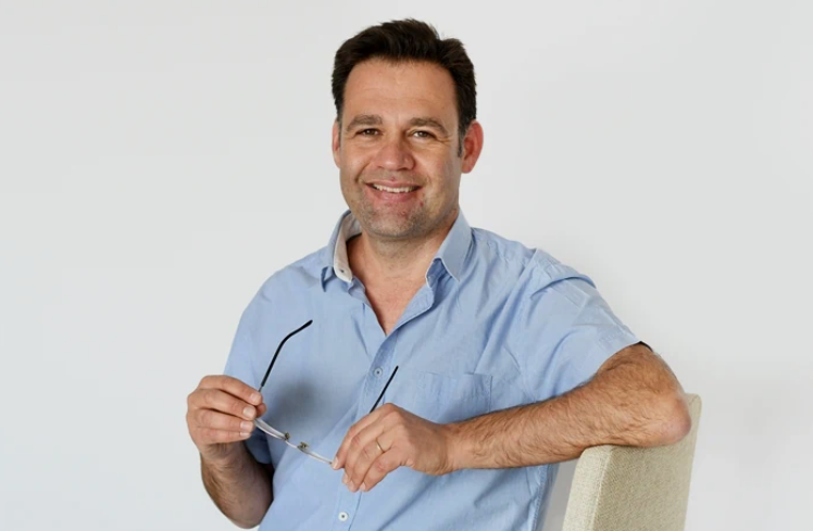 ד״ר אבישי קרן